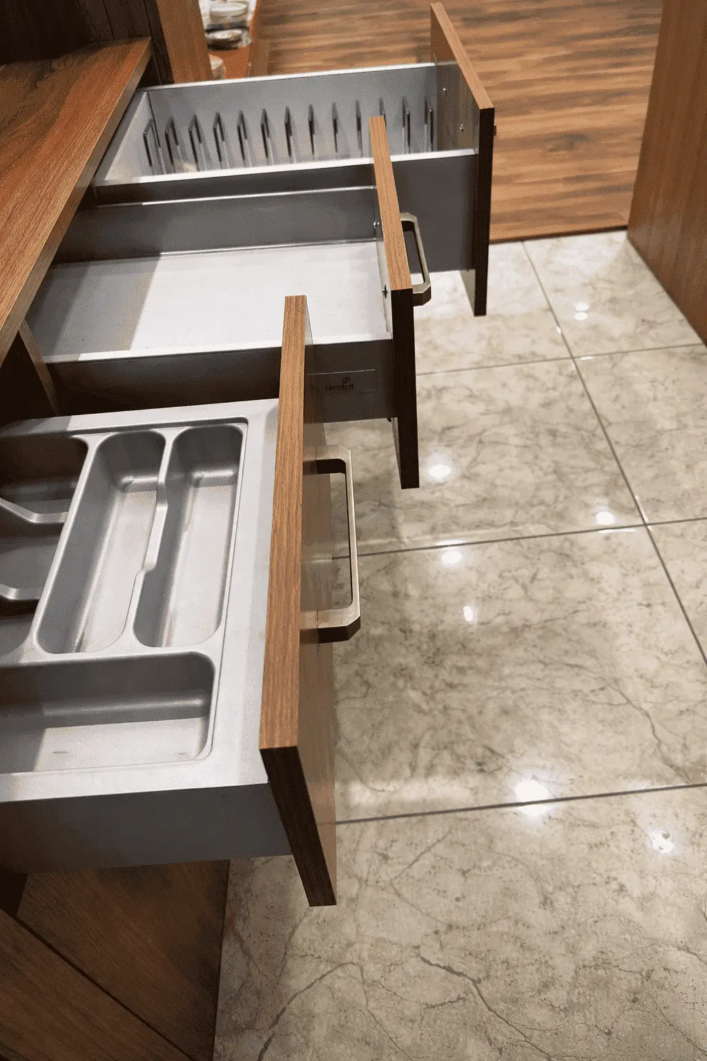 Kitchen cabinet basket for storage modular kitchen fittings Shimla