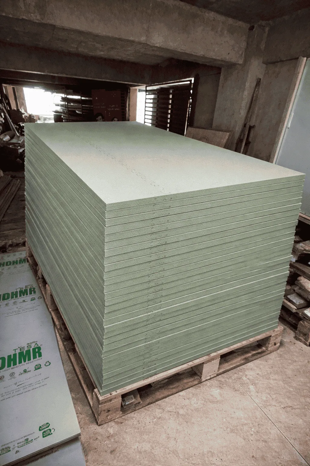 HDHMR board moisture resistant high density furniture board Shimla